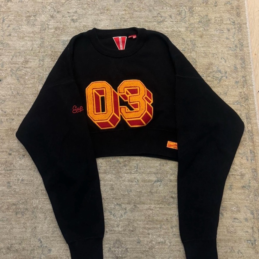 Super dry sweater